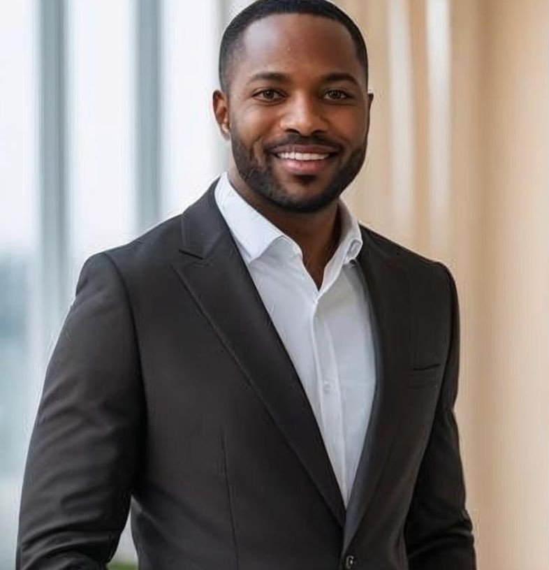 Profile photo of agent Etienne Kouassi